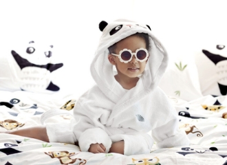 Little Fans MiniMO Hooded Bathrobe