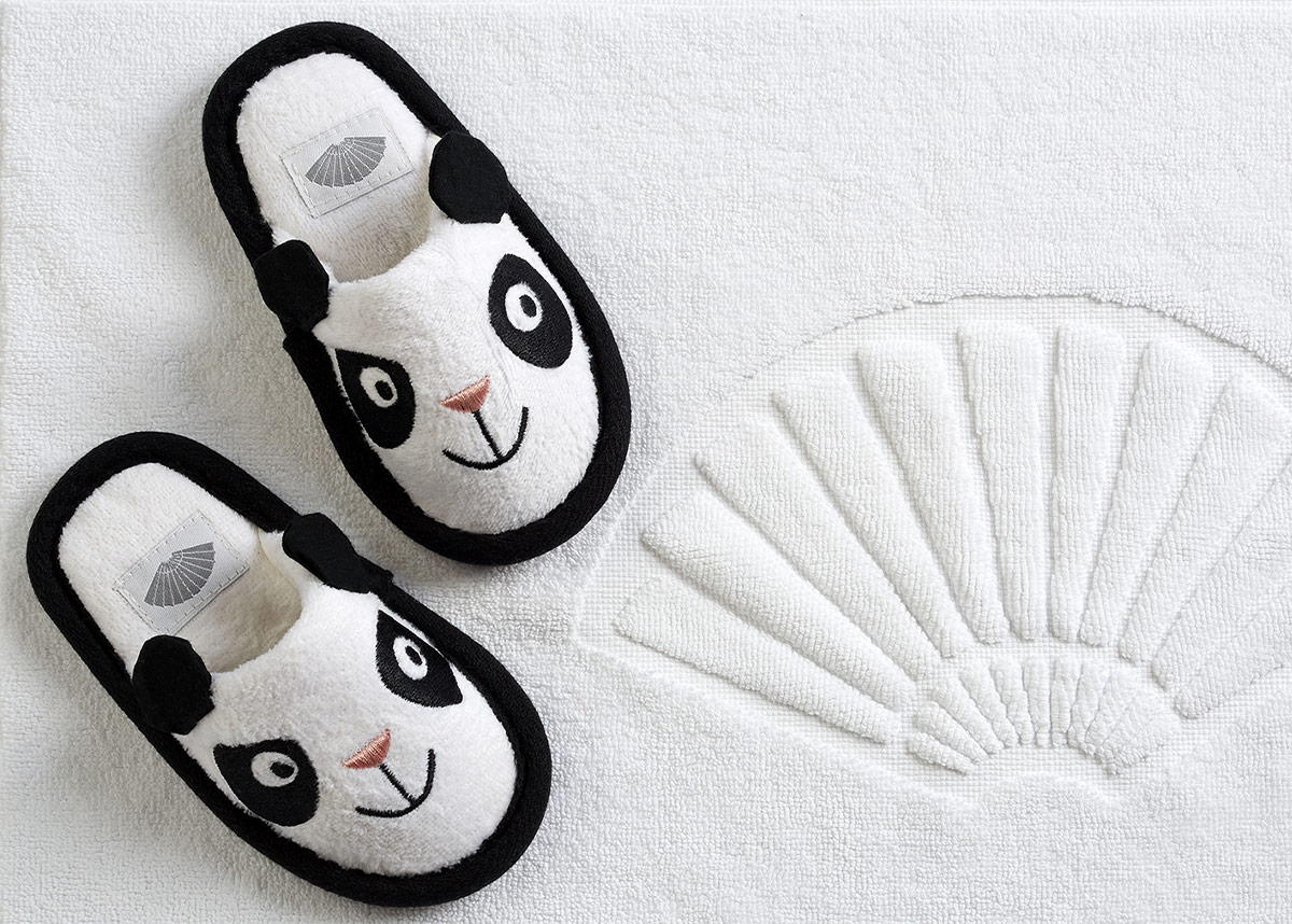 MiniMO Cosy Comfy Slippers for | Mandarin Hotel Collection